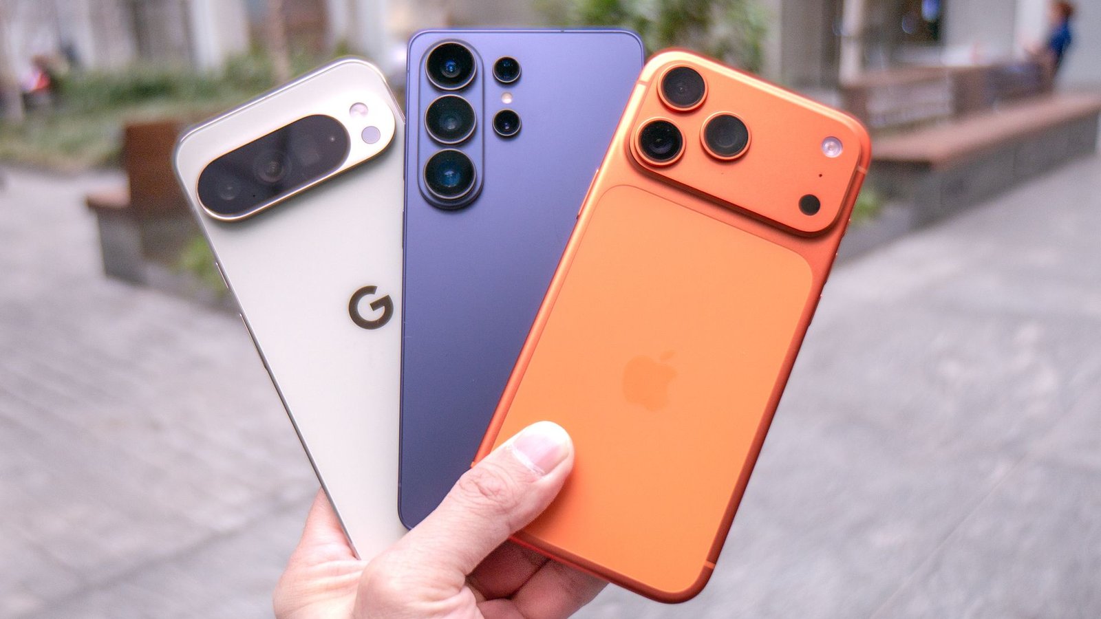 global-smartphone-shipments-plunge-a-record-22%-—-analyst-warns-‘the-worst-is-yet-to-come’