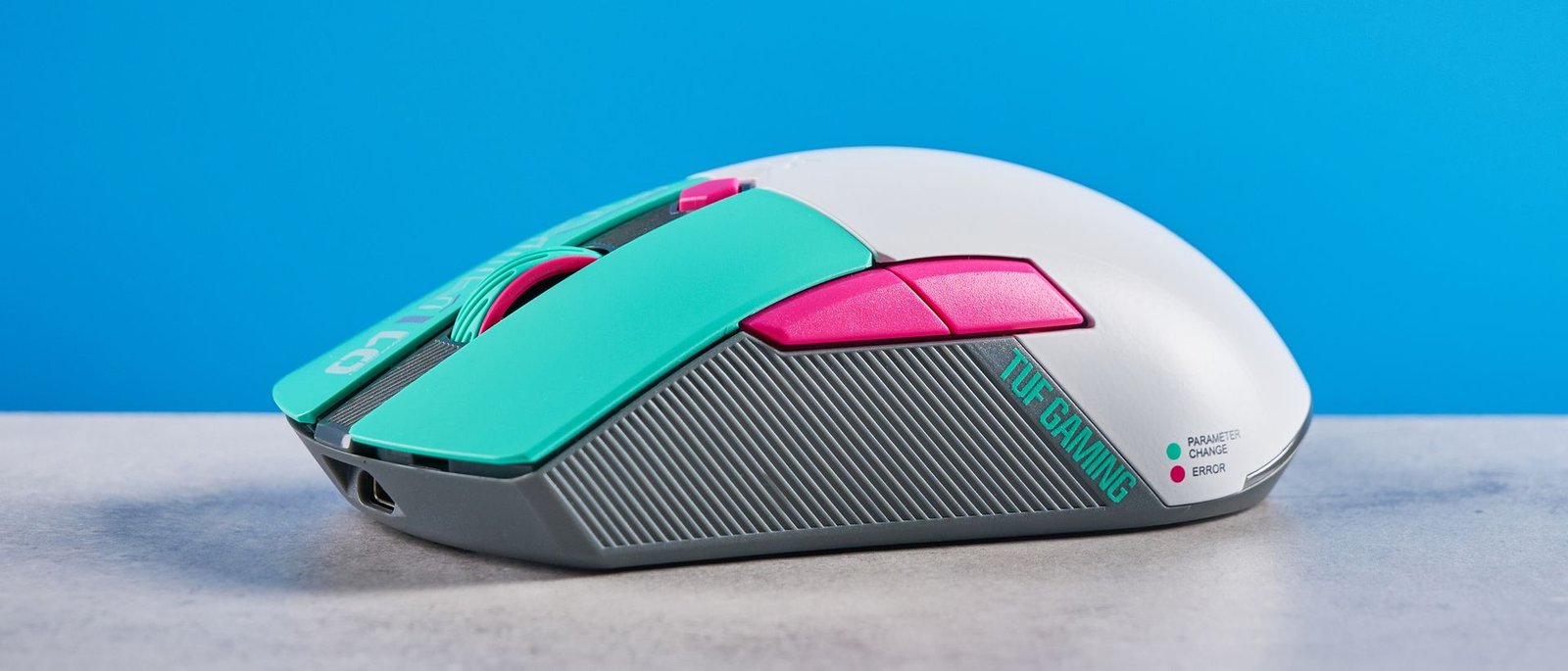 asus-tuf-gaming-mini-wireless-mouse-review:-a-middle-of-the-road-mouse-for-anime-fans
