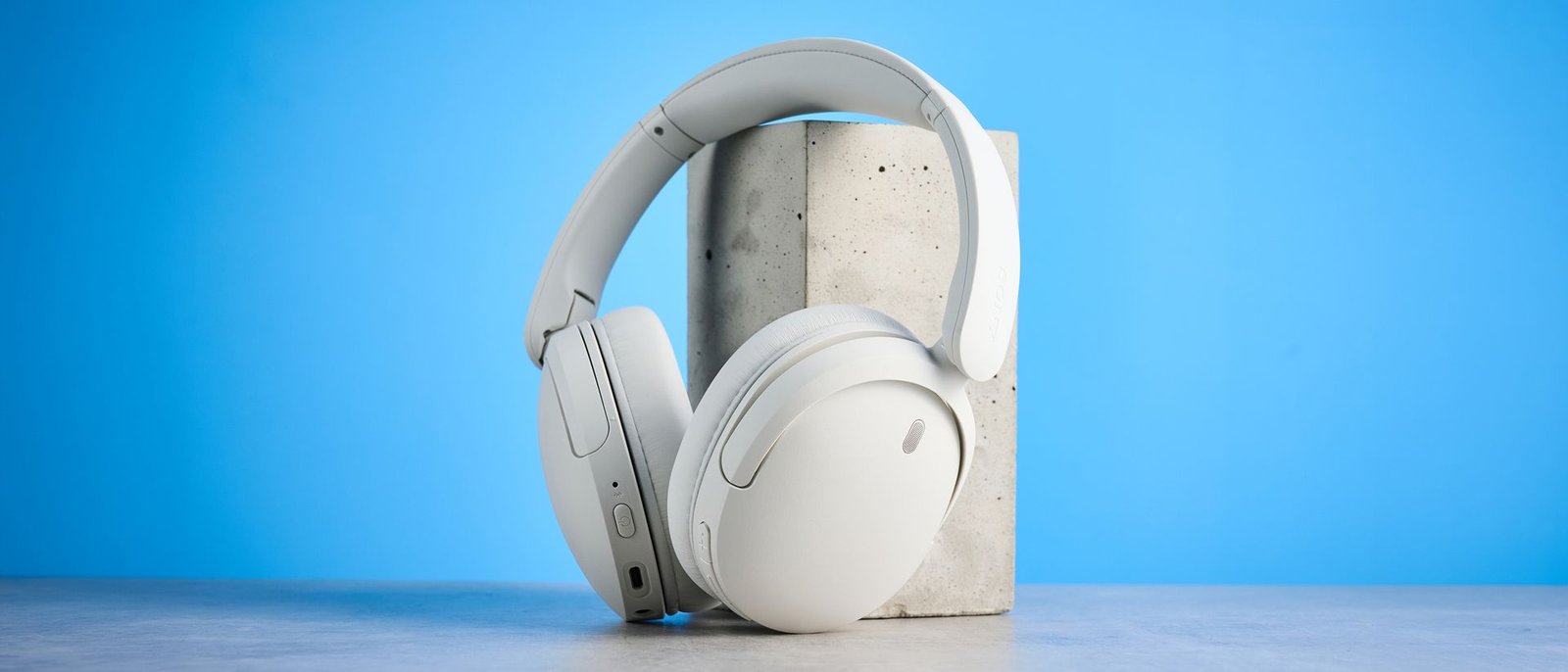 sony-wh-ch730n-review:-i-fully-recommend-these-headphones-but-not-if-you’re-in-the-us.-—-here’s-why
