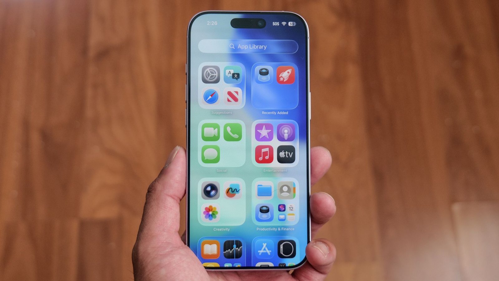 i-disabled-these-ios-27-features-and-my-iphone-finally-feels-responsive-again