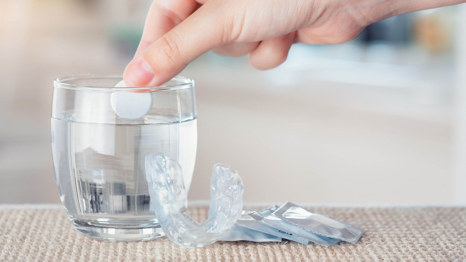 you’ll-be-surprised-how-i-use-denture-tablets-—-it’s-my-number-one-cleaning-hack