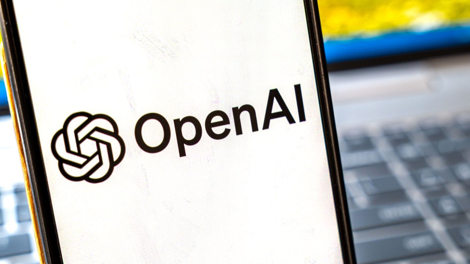 openai-and-google-just-made-an-unexpected-ai-deal-—-here’s-what-it-means-for-chatgpt-and-gemini
