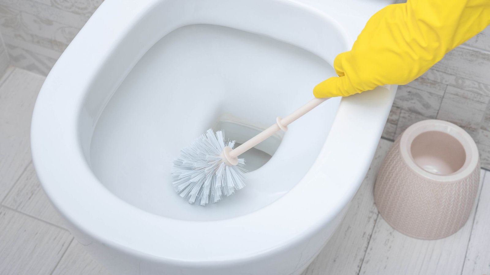 the-real-reason-your-toilet-keeps-getting-a-ring-(and-why-bleach-won’t-fix-it)